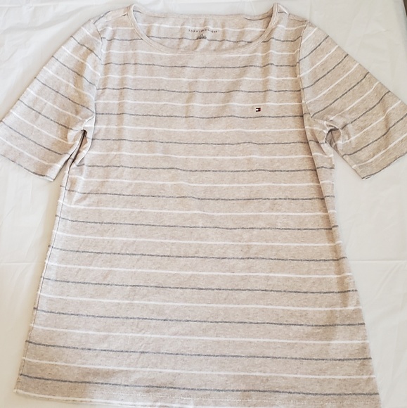 Tommy Hilfiger Tops - Tommy Hilfiger shirt L